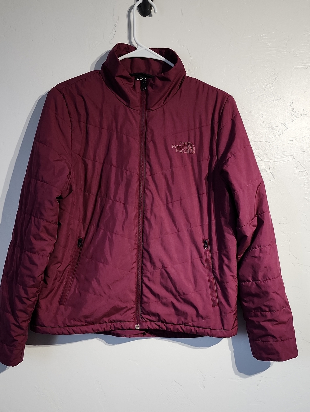 The North Face Women's Insulated Jacket - Plum SZ Medium